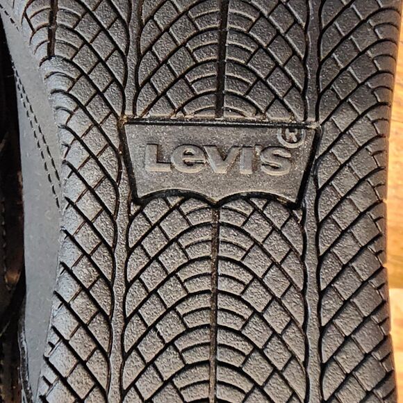 NWOT Women's Size 6.5 Levi’s Zeta UL Sneakers Black with Hot Pink Shoes - Picture 8 of 12